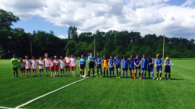 Сегодня состоялись первые матчи наших футбольных команд