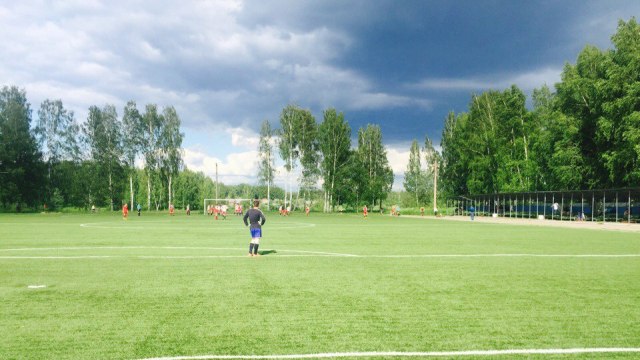 Сегодня состоялись первые матчи наших футбольных команд