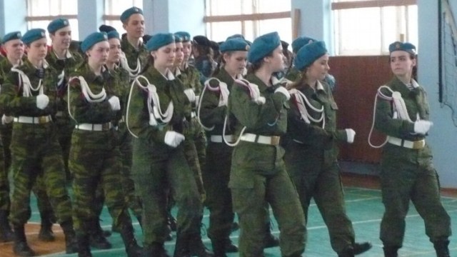 7 апреля 2017 года в МОУ Судиславская СОШ состоялся зональный этап областного смотра и песни «Плац-парад 2017»