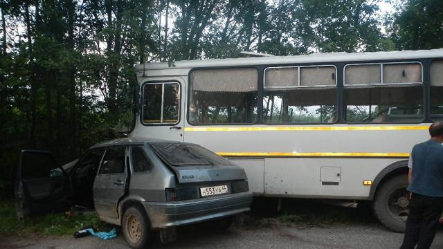 Жуткая авария с автобусом в Судиславском районе