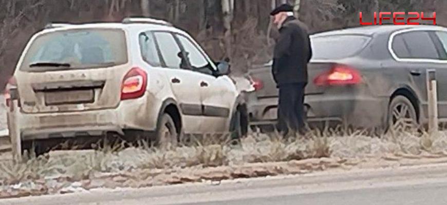 У поста ДПС на выезде из Судиславля произошло ДТП