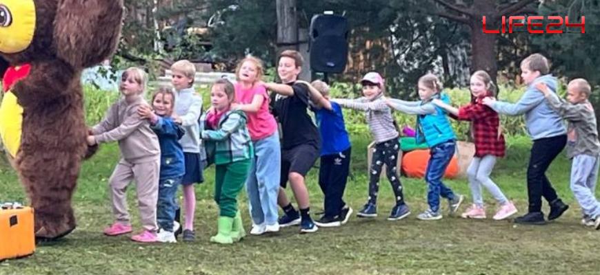 В поселке Мирный прошел праздник для детей