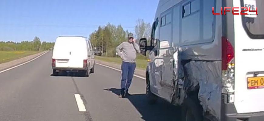 ДТП с участием маршрутного автобуса произошло в Судиславском районе