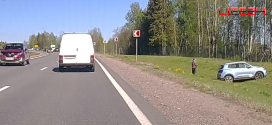 ДТП с участием маршрутного автобуса произошло в Судиславском районе